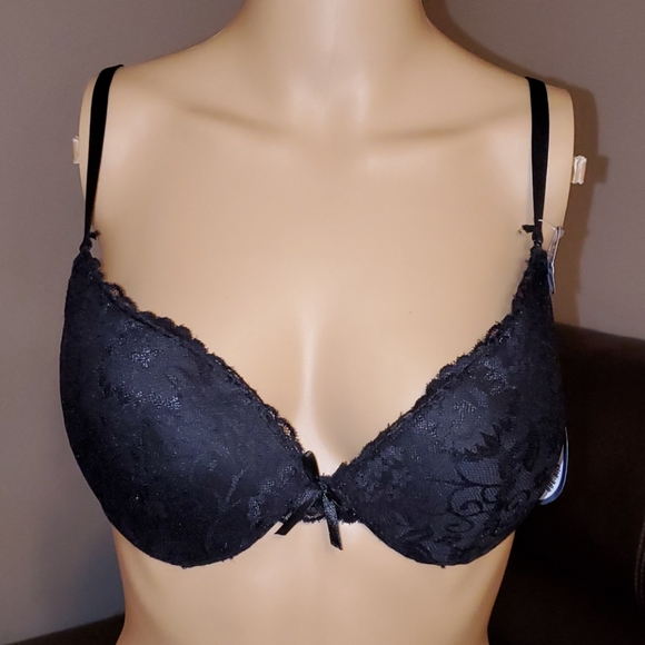 inteco intimates Other - NWT Inteco Intimates black lace push up bra 36 D